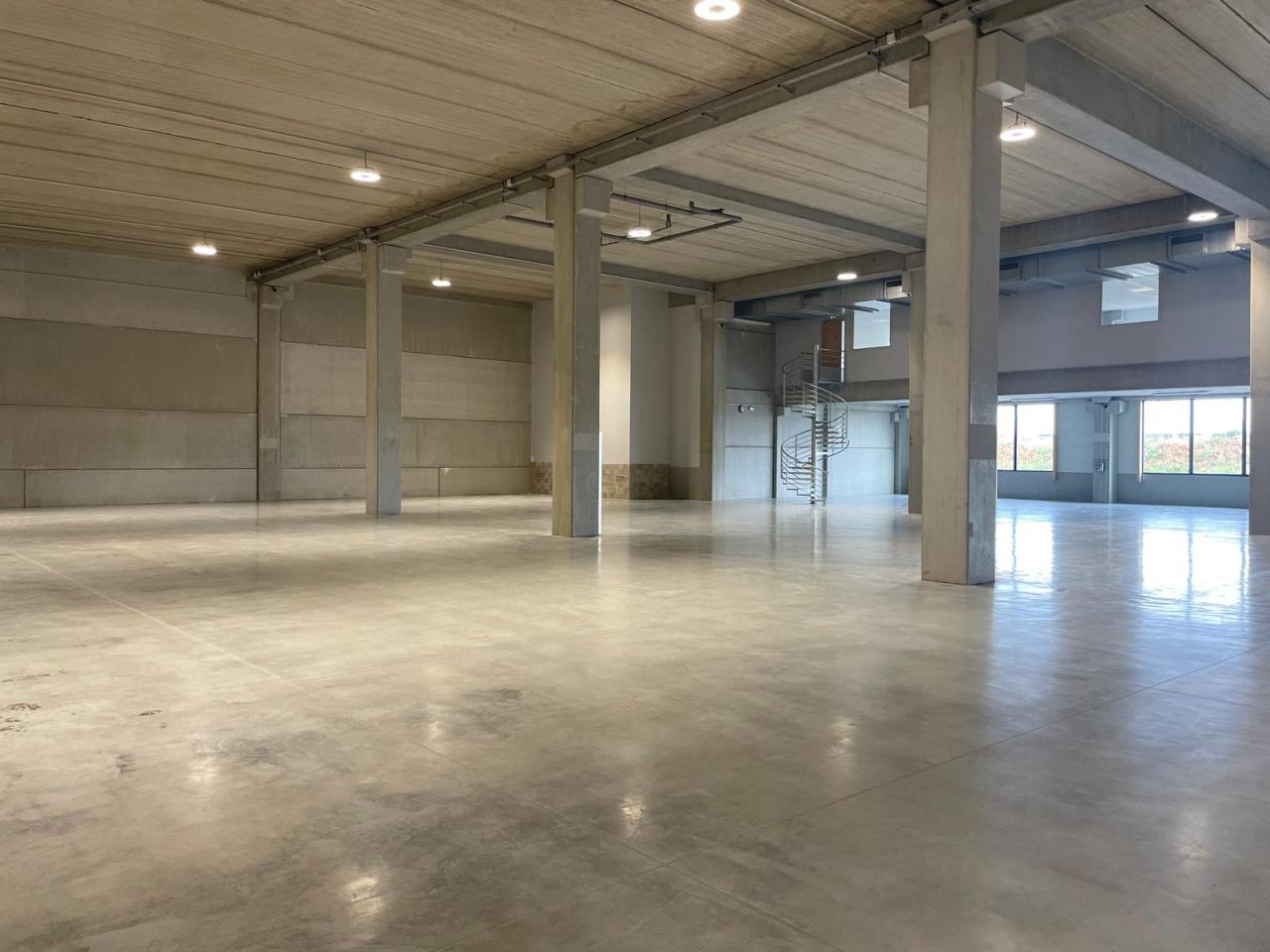 Local d'activité Tremblay-en-France 5474m² Location local d'activité Tremblay-en-France Seine-Saint-Denis OLACT2310102 3